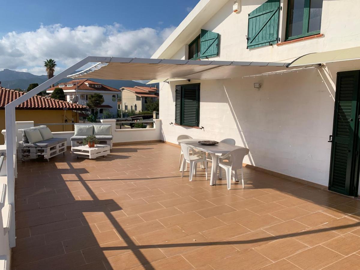 Villa Maria Apartment Capoterra Bagian luar foto