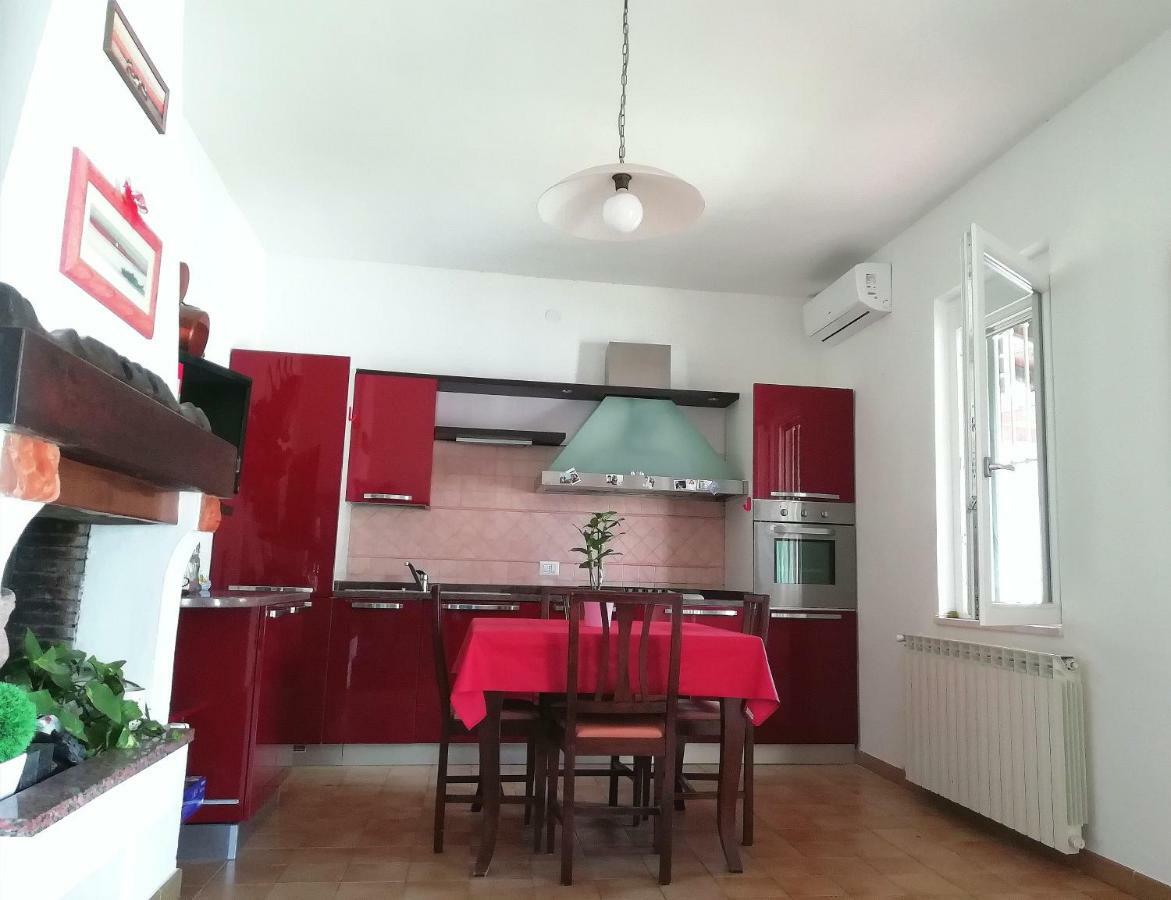Villa Maria Apartment Capoterra Bagian luar foto